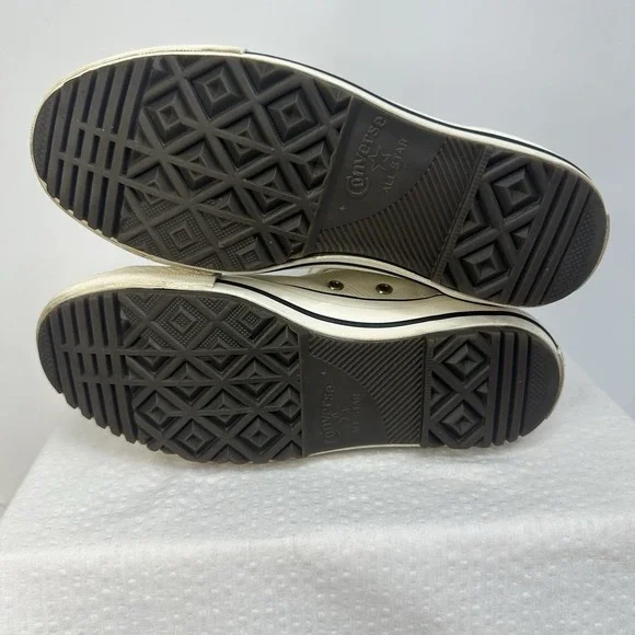 Converse Women's Size 8 Ivory Leather High Rise High Top Lined Lugged Back Zip - Picture 10 of 15